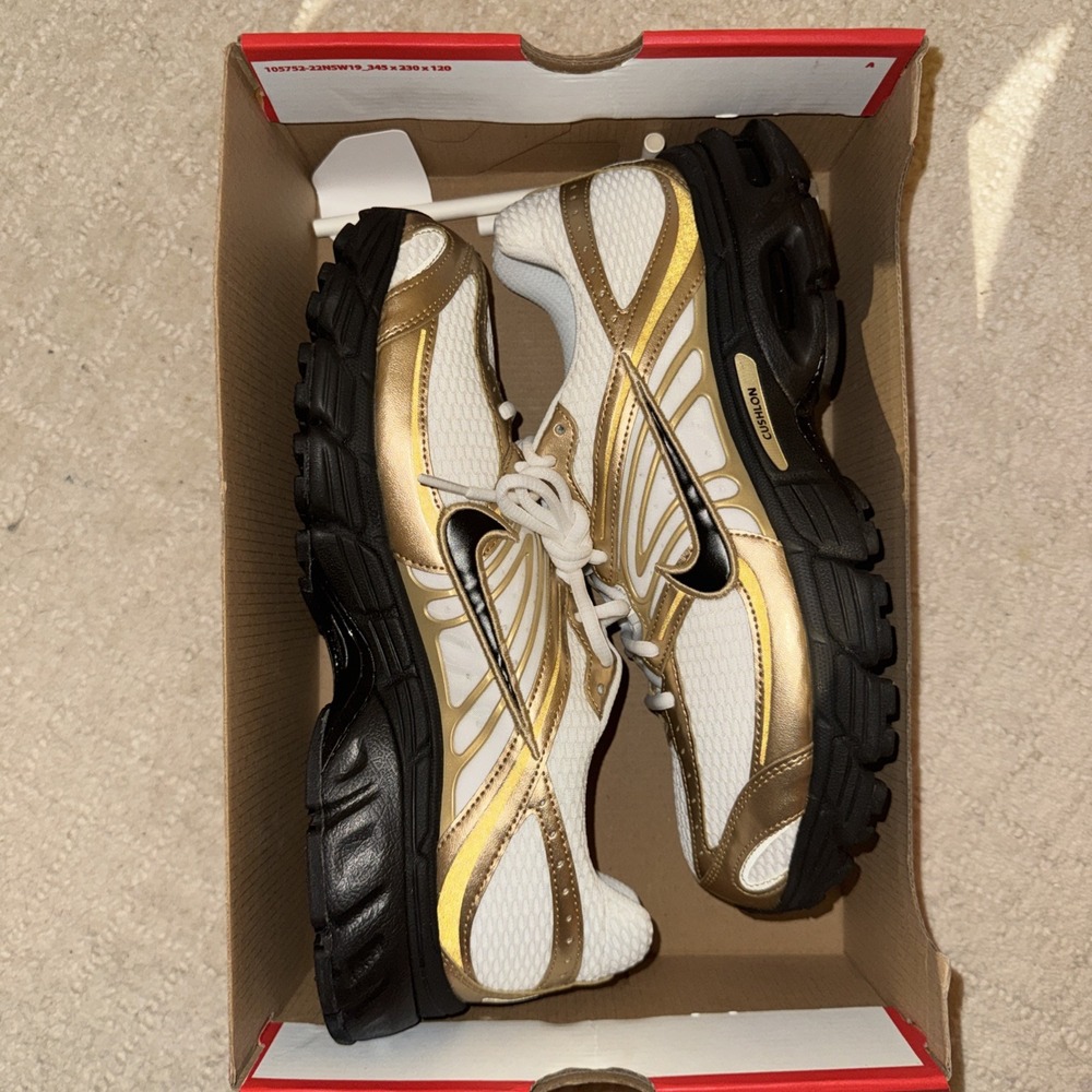 Nike Air Max Moto 2K White Black Metallic Gold IV2870-100 Men's Size 11